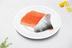 Pink Salmon skin on Fillets 500 g